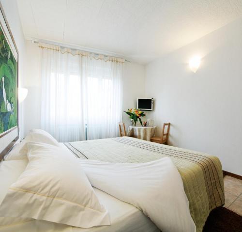 Antico Albergo Madonna Legnano Dış mekan fotoğraf
