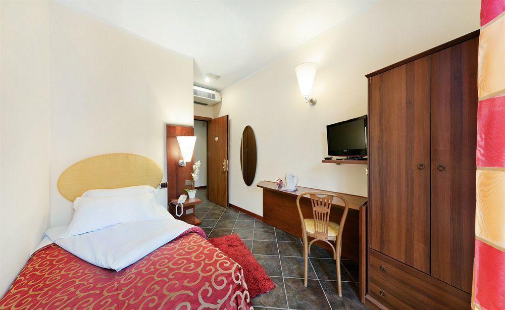 Antico Albergo Madonna Legnano Dış mekan fotoğraf