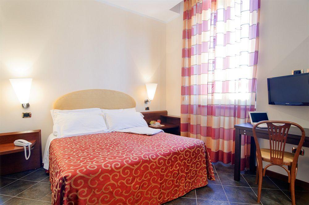 Antico Albergo Madonna Legnano Dış mekan fotoğraf